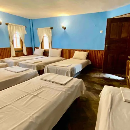 Lodge туристическа спалня богдан *